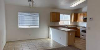 3 BED HOME IN TORTOSA IN MARICOPA!! Gallery 14