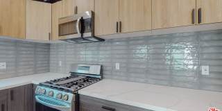 16012 Cantlay St Gallery 9