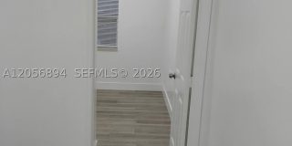 2025 NW 91 Gallery 2