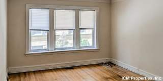 5032 West Winnemac Gallery 1