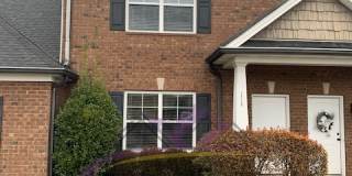 1715 Stonebriar Dr NE Gallery 1
