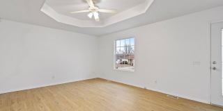 1177 E Amber Drive Gallery 3