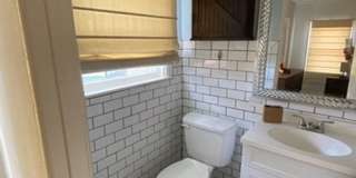 Charming 3 Bedroom Home Near Woodlawn Lake in Central San Antonio Gallery 17