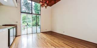 4120 Dover Rd. Gallery 6