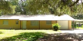 8935 N Basswood Avenue Gallery 1