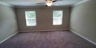 Inviting 2 Bedroom Townhome | Ideal Location & Functional Layout Gallery 14