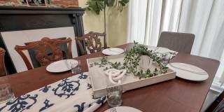 1756 Oak Street Gallery 10