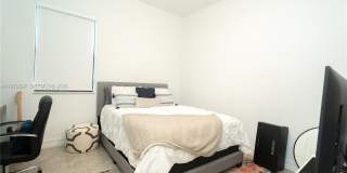 11826 SW 13th Ct Gallery 32