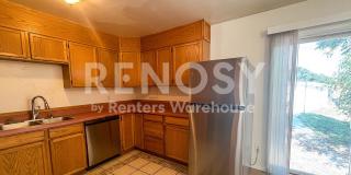 5 Bed 2 Bath | Denver Home Gallery 11