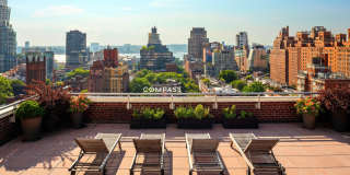 360 West 22nd Street Gallery 8