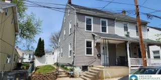 324 Walnut Street Gallery 1