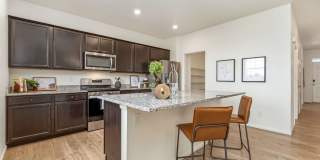 6818 Gateway Crossing Street Gallery 13