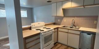 Boston West Apartments Gallery 11