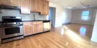 11 Le Grande Avenue Gallery 3