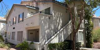 1ST FLOOR CONDO UNIT 3 BEDROOM / 2.5 BATHROOMS LOCATED IN A GATED COMMUNITY! Gallery 1