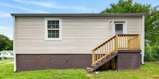 2 Bedroom Home For Rent Near APSU! Gallery 24