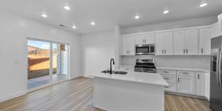 Newly Built 4 Bedroom Townhome! Gallery 13