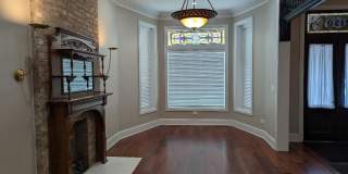 2150 W Monroe Street Gallery 18