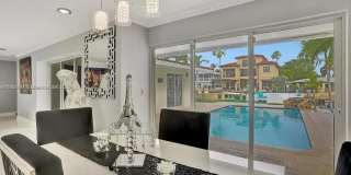 2321 SE 15th St Gallery 20