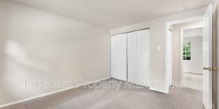 2516 Tabor Ct. Gallery 24