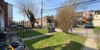 2 Bed with Finished Basement, Deck off Bedroom, and Backyard Gallery 15