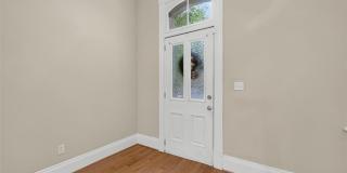 3319 S 18th Street Gallery 12