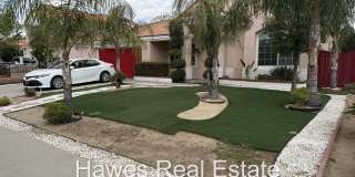 700 Periwinkle Ln Gallery 1