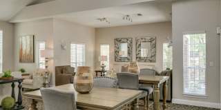 Sunrise Bluffs Apartment Homes Gallery 13