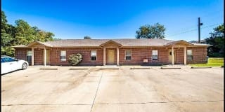 400 E Locust B Gallery 1