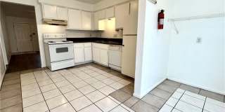 1611 Cloverdale Court Gallery 4