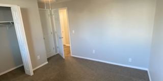 River Walk Apartments Gallery 56