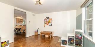 1800 LARK Lane Gallery 23