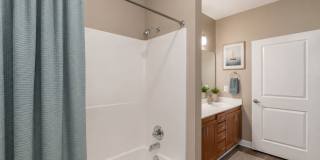 Promenade Pointe Gallery 8