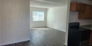 2700 BASSWOOD Avenue Gallery 5
