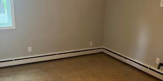 4253 BROOKS ST NE #B Gallery 14