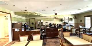 Beautiful 2 Bedroom 2 Bath Home in Four Seasons HOA Gallery 16