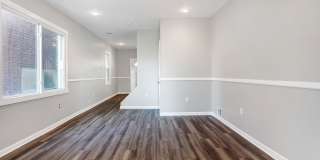 Spacious Two Bed Available July 10th! Central Air, Dishwasher, Laundry, Off Street Parking! Gallery 4