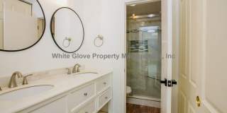 Updated Newport Beach Condo in Gated Versailles Community with Resort-Style Amenities Gallery 10