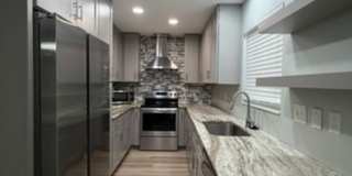 50% OFF FIRST MONTHS RENT -- UNFURNISHED, UPDATED 3B/1.5B Home in the Heart of Ft. Walton Beach Gallery 3