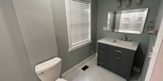 Renovated larg single family home! 2,200+ sf Gallery 5