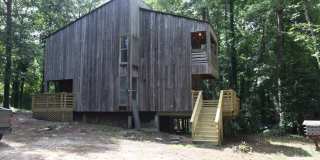 One of a Kind Home in the Heart of Auburn – Perfect for Living & Entertaining! Gallery 3
