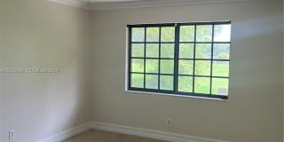 1126 NE 209th Ter Gallery 27