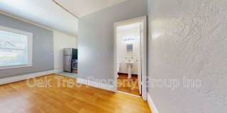 134 E 16th St Gallery 3