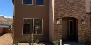Desert Hills Gem Gallery 1