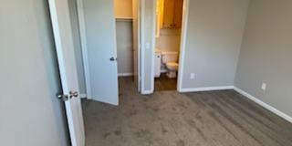 River Walk Apartments Gallery 178