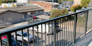 1111 N Forest St Gallery 81