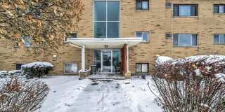 5200 Royalton Road Gallery 1