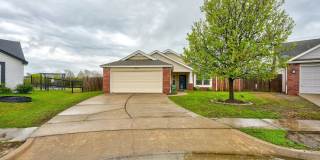 Turnkey Living in Owasso, Stylish Furnished 3-Bed Home with Pond  2-Car Garage! Gallery 1