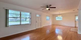 1502 West Country Club Drive Gallery 24