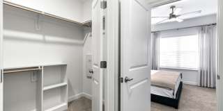 Cadence Creek at Gosling - 55+ Apartment Homes Gallery 8